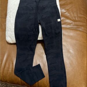 Vuori Dark Camouflage Pants